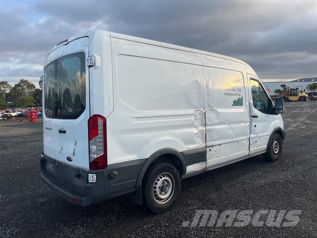 Ford Transit شاحنة مقفلة