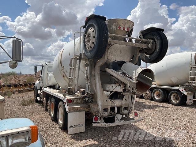 Freightliner  شاحنات أخرى