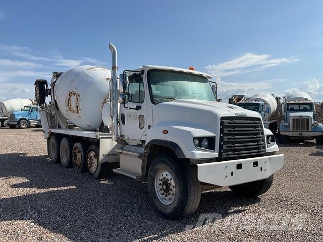Freightliner  شاحنات أخرى