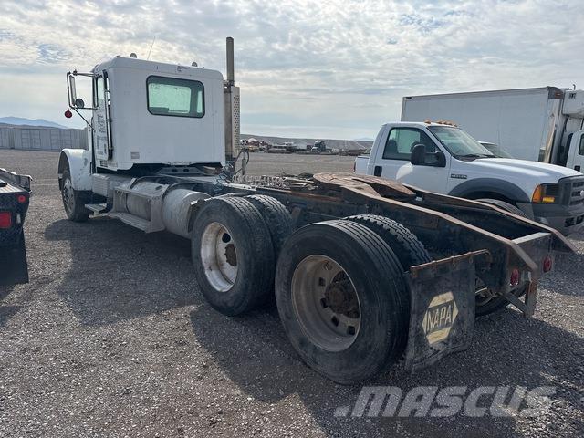 Freightliner  وحدات الجر