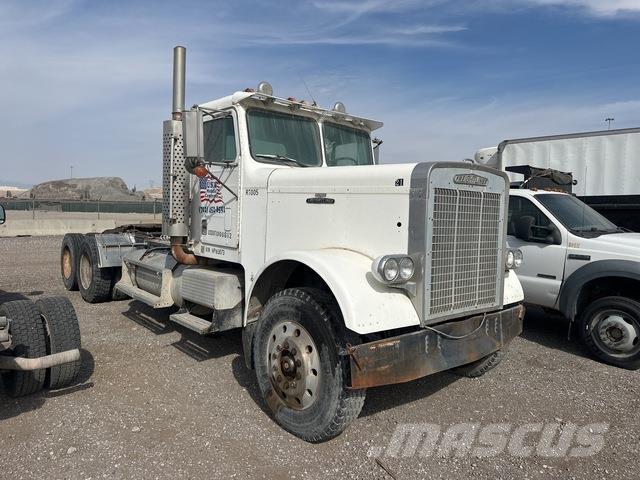 Freightliner  وحدات الجر