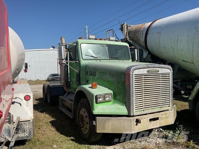 Freightliner  وحدات الجر