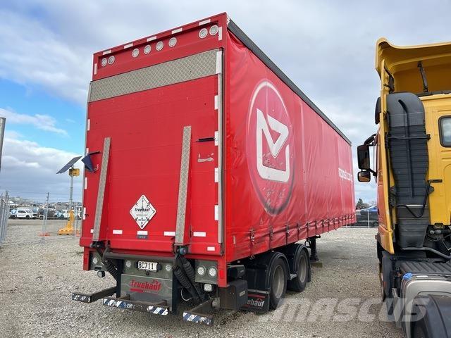 Fruehauf  مقطورات بغطاء جانبي