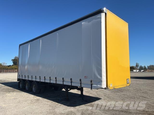 Fruehauf  مقطورات بغطاء جانبي