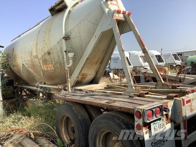 Fruehauf  مقطورات أخرى