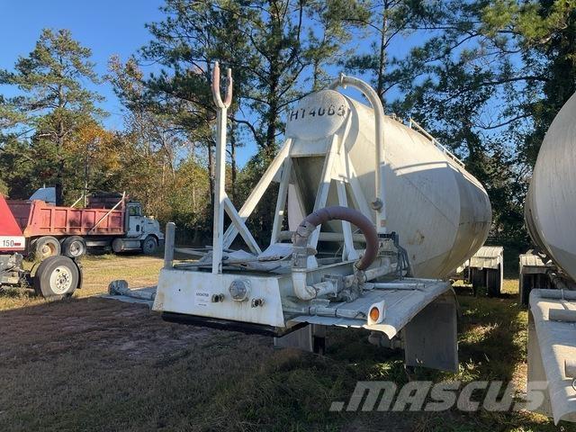 Fruehauf  مقطورات أخرى