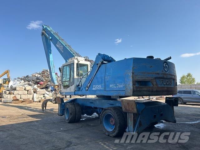 Fuchs MHL360 مناولات المخلفات / مناولات صناعية