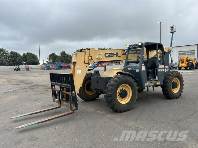 Gehl RS12-42 مناولات متداخلة