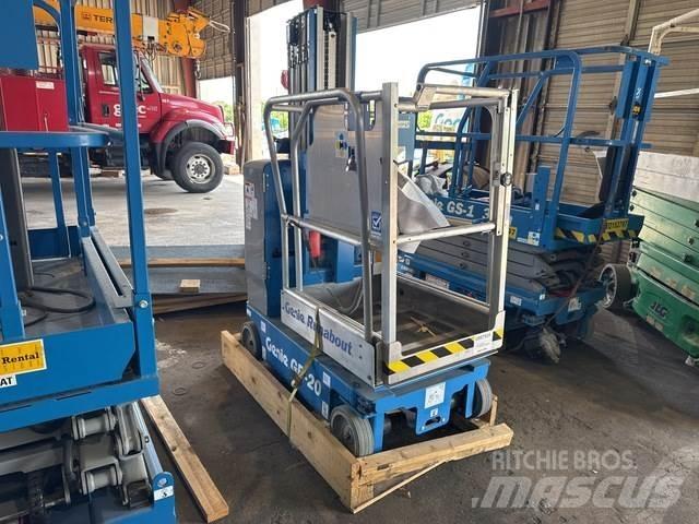Genie GR-20 رافعات السارية الرأسية