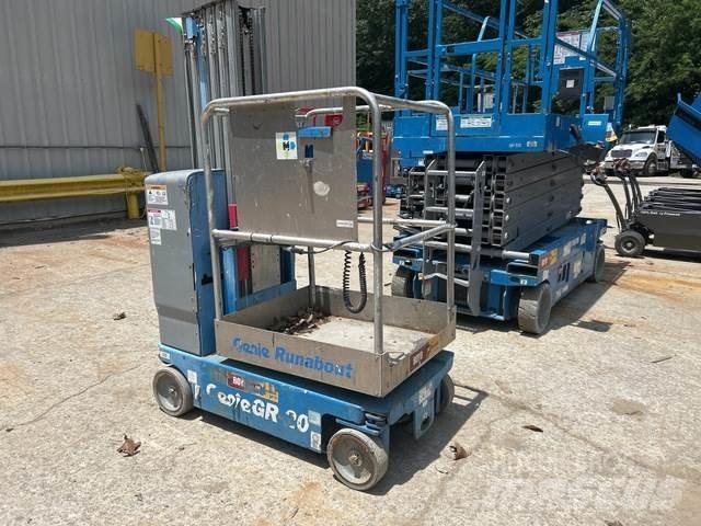 Genie GR-20 رافعات السارية الرأسية