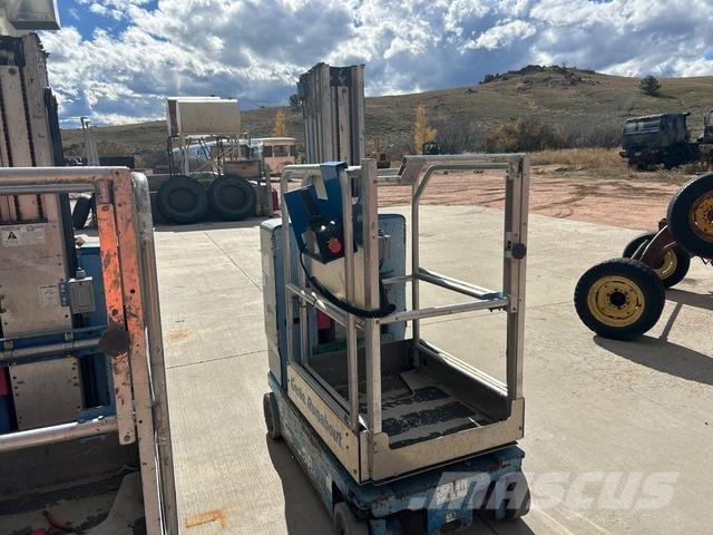 Genie GR-20 رافعات السارية الرأسية