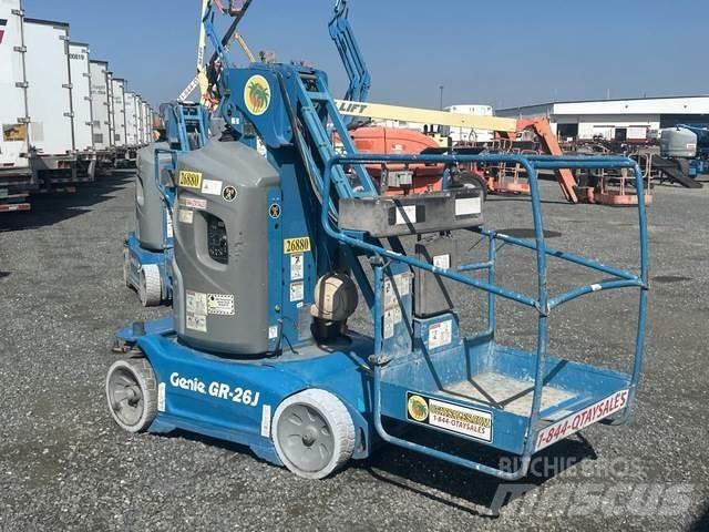 Genie GR-26J رافعات السارية الرأسية