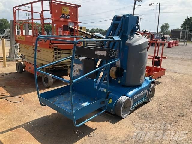 Genie GR-26J رافعات السارية الرأسية