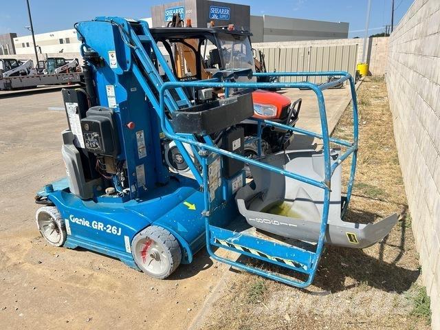 Genie GR-26J رافعات السارية الرأسية