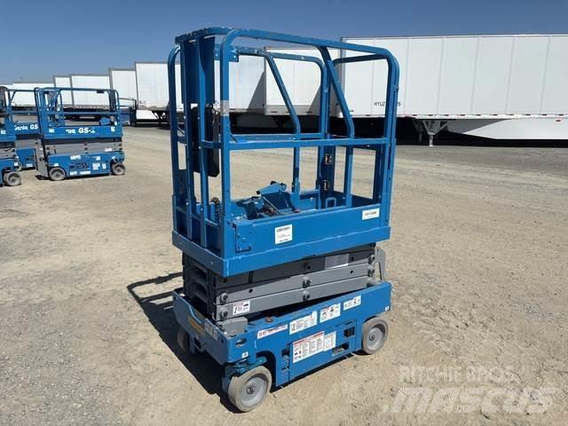 Genie GS-1330M رافعات مقصية الشكل