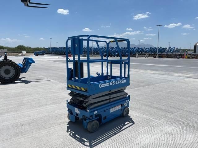 Genie GS-1432m رافعات مقصية الشكل