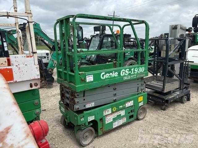 Genie GS-1930 رافعات مقصية الشكل