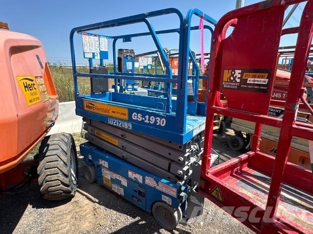 Genie GS-1930 رافعات مقصية الشكل