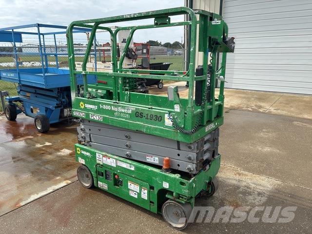 Genie GS-1930 رافعات مقصية الشكل