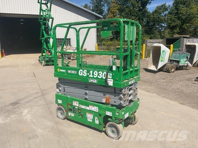 Genie GS-1930 رافعات مقصية الشكل