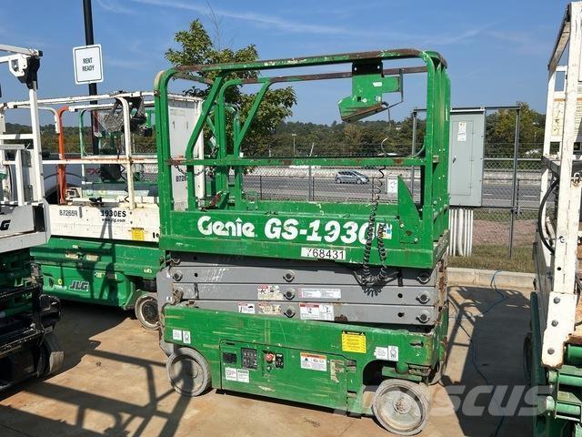 Genie GS-1930 رافعات مقصية الشكل