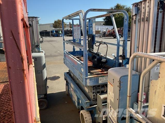 Genie GS-1930 رافعات مقصية الشكل