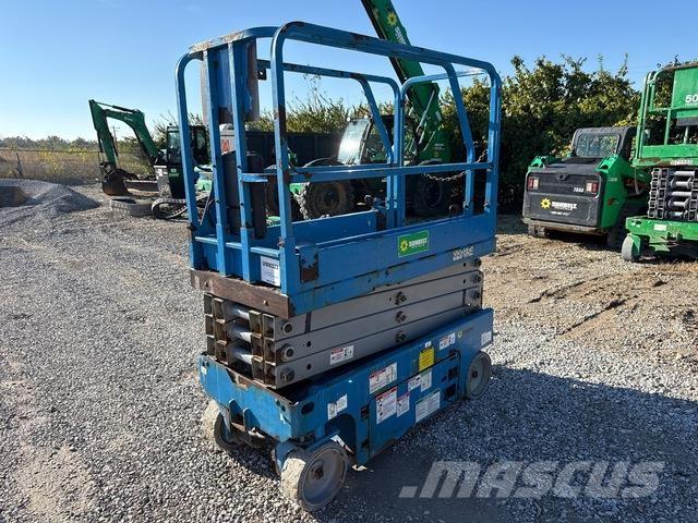 Genie GS-1930 رافعات مقصية الشكل