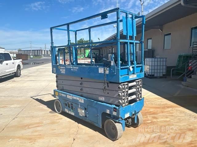 Genie GS-2632 رافعات مقصية الشكل