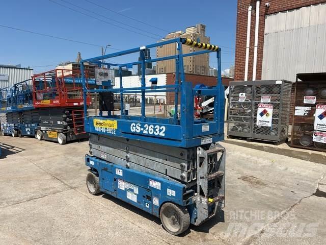 Genie GS-2632 رافعات مقصية الشكل