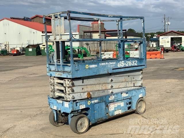 Genie GS-2632 رافعات مقصية الشكل