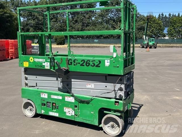 Genie GS-2632 رافعات مقصية الشكل