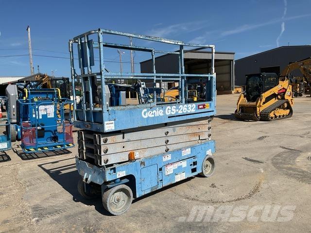 Genie GS-2632 رافعات مقصية الشكل
