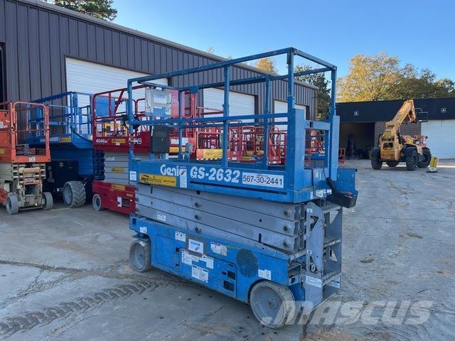 Genie GS-2632 رافعات مقصية الشكل