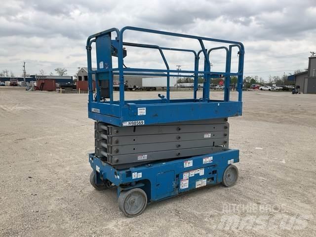 Genie GS-3246 رافعات مقصية الشكل