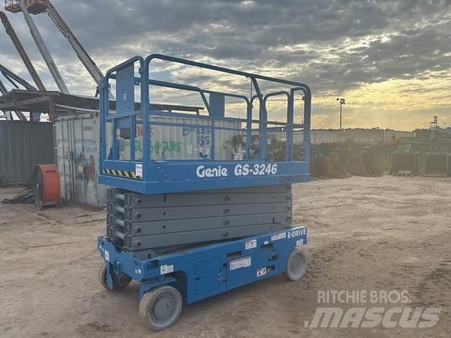 Genie GS-3246 رافعات مقصية الشكل
