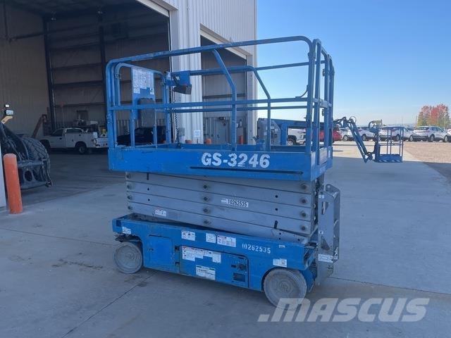 Genie GS-3246 رافعات مقصية الشكل