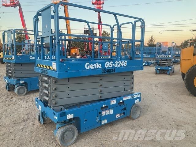 Genie GS-3246 رافعات مقصية الشكل