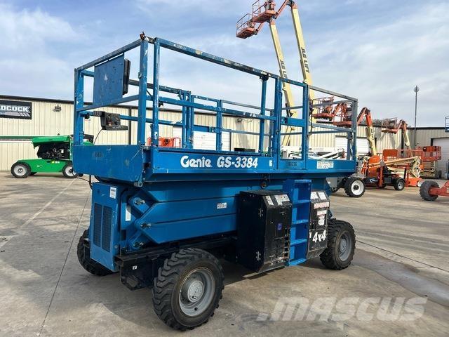 Genie GS-3384 رافعات مقصية الشكل