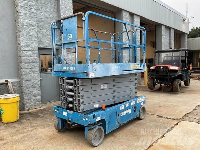 Genie GS-4047 رافعات مقصية الشكل