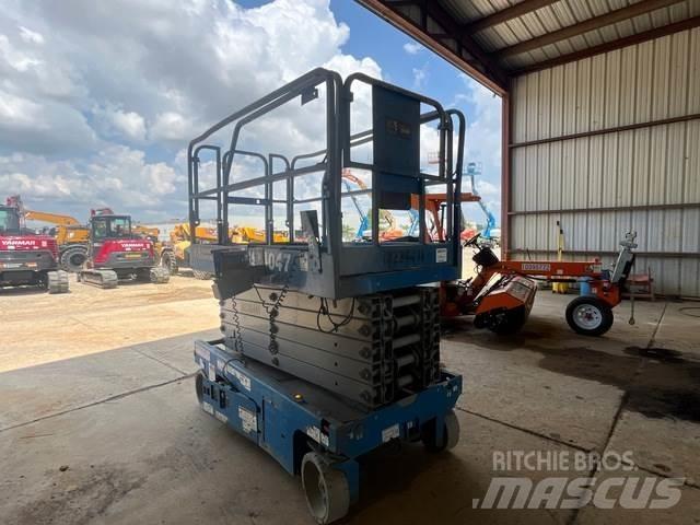 Genie GS-4047 رافعات مقصية الشكل