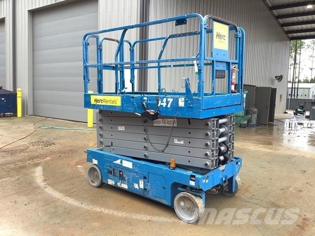 Genie GS-4047 رافعات مقصية الشكل