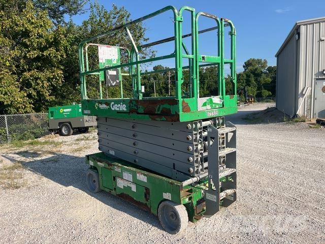 Genie GS-4047 رافعات مقصية الشكل