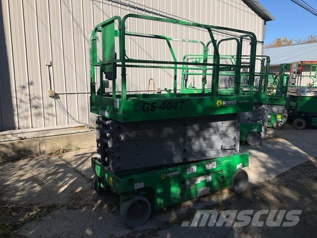 Genie GS-4047 رافعات مقصية الشكل