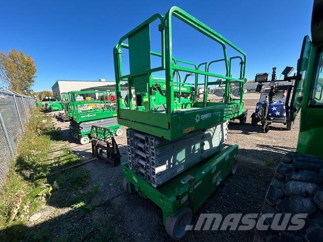 Genie GS-4047 رافعات مقصية الشكل