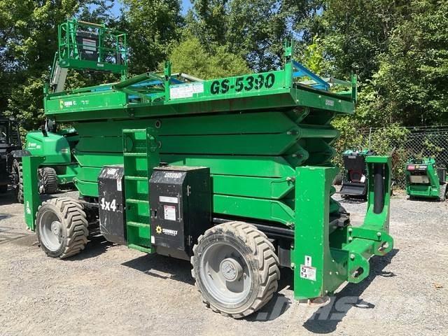 Genie GS-5390 رافعات مقصية الشكل
