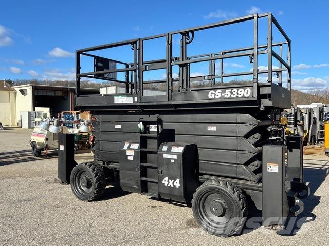 Genie GS-5390 رافعات مقصية الشكل