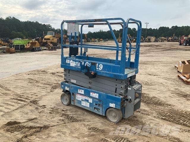 Genie GS1930 رافعات مقصية الشكل