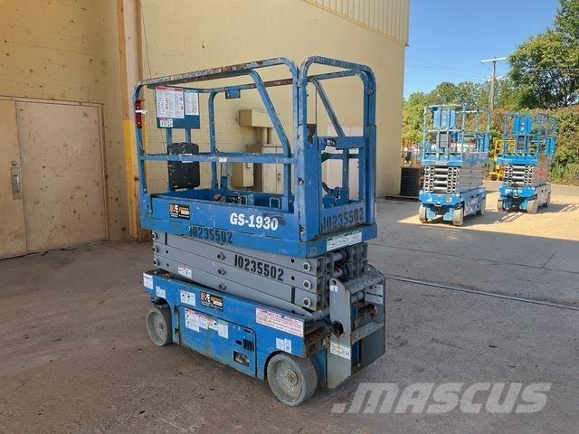 Genie GS1930 رافعات مقصية الشكل