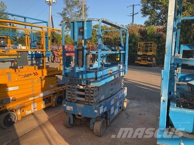 Genie GS1930 رافعات مقصية الشكل