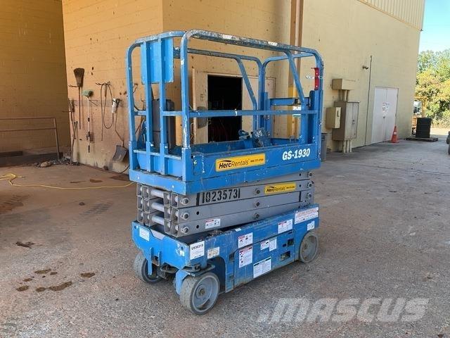 Genie GS1930 رافعات مقصية الشكل